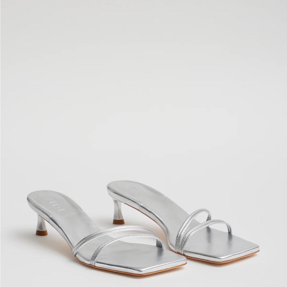 NWT in box Tibi Metallic Nappa Jim Sandal in Silver